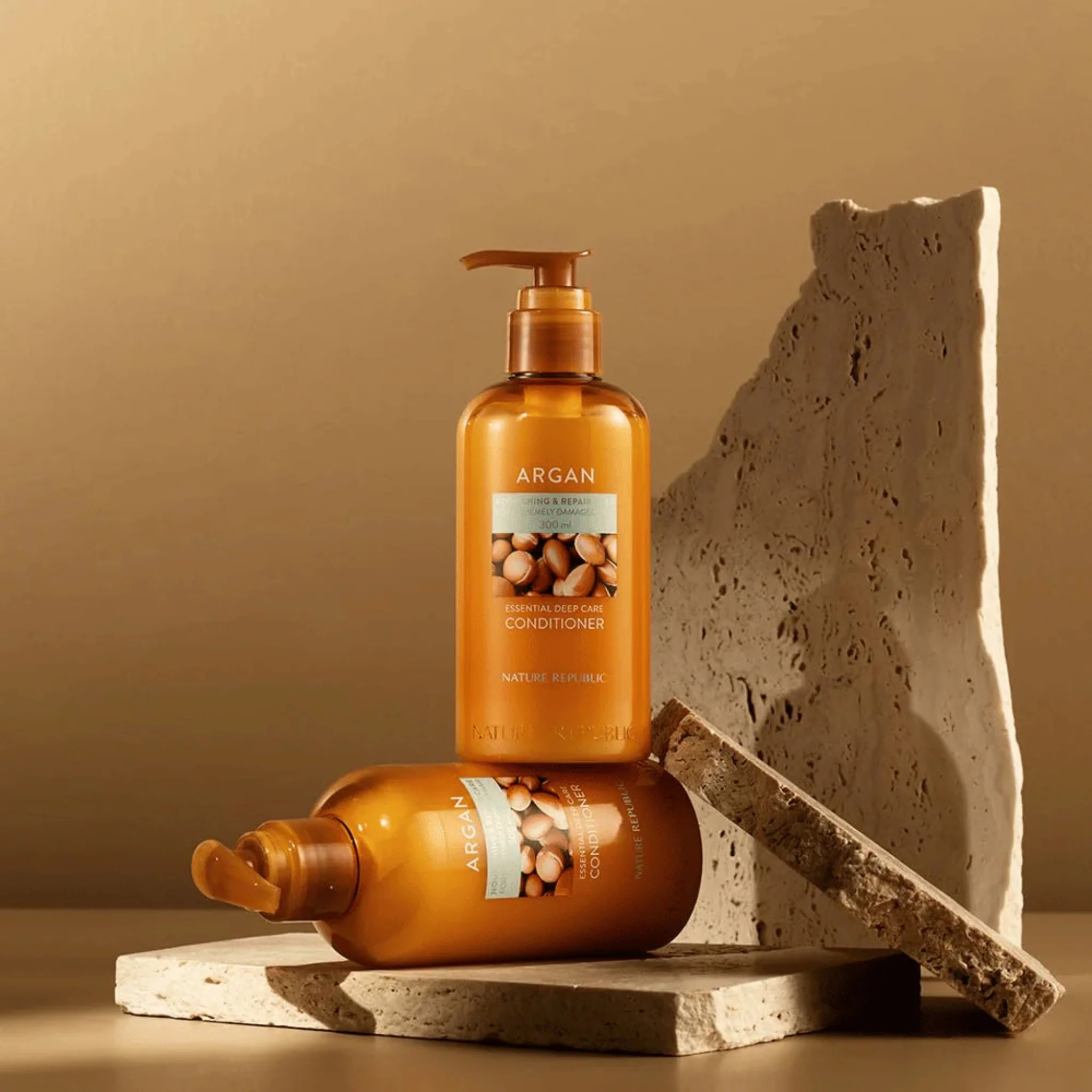 NATURE REPUBLIC Argan Essential Moisture Repairing Conditioner 300ml - Image 3