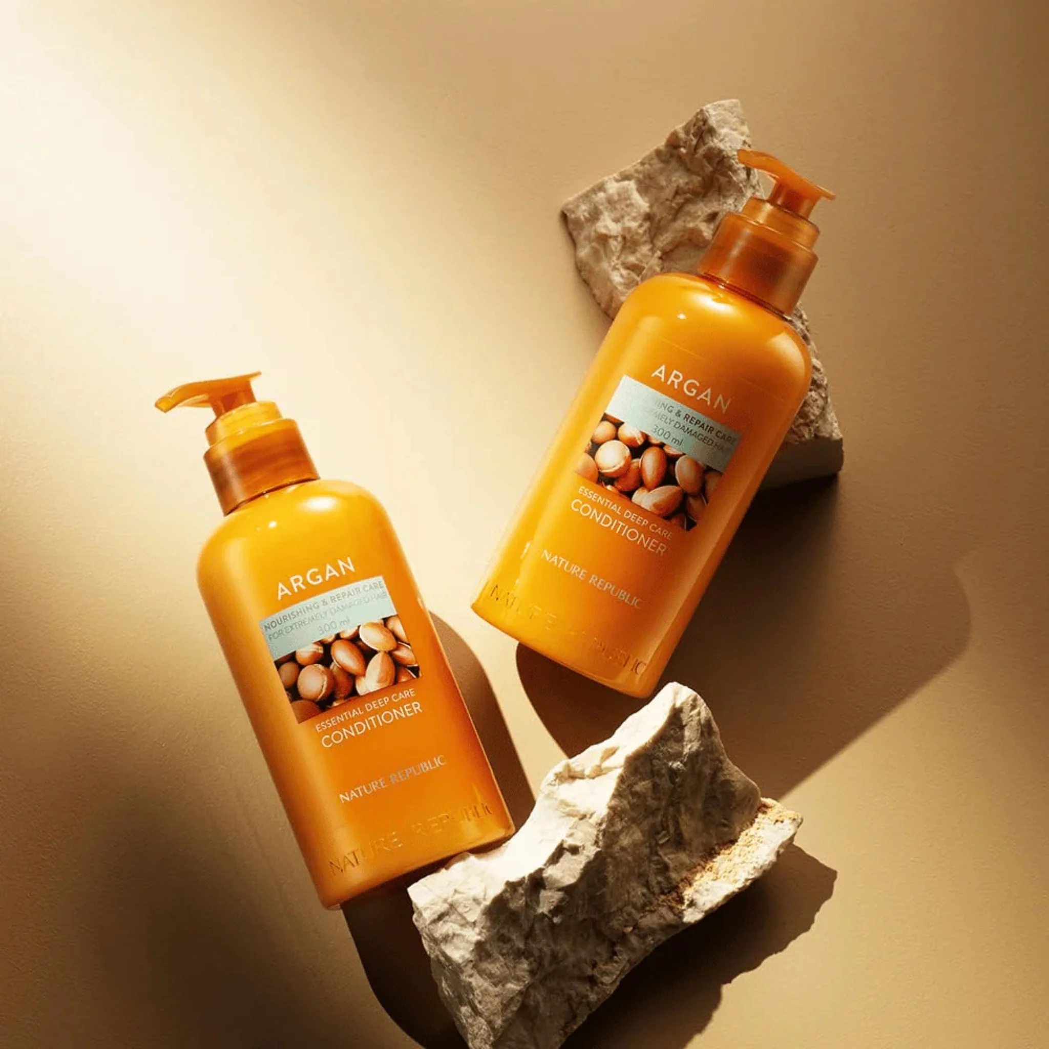 NATURE REPUBLIC Argan Essential Moisture Repairing Conditioner 300ml - Image 4
