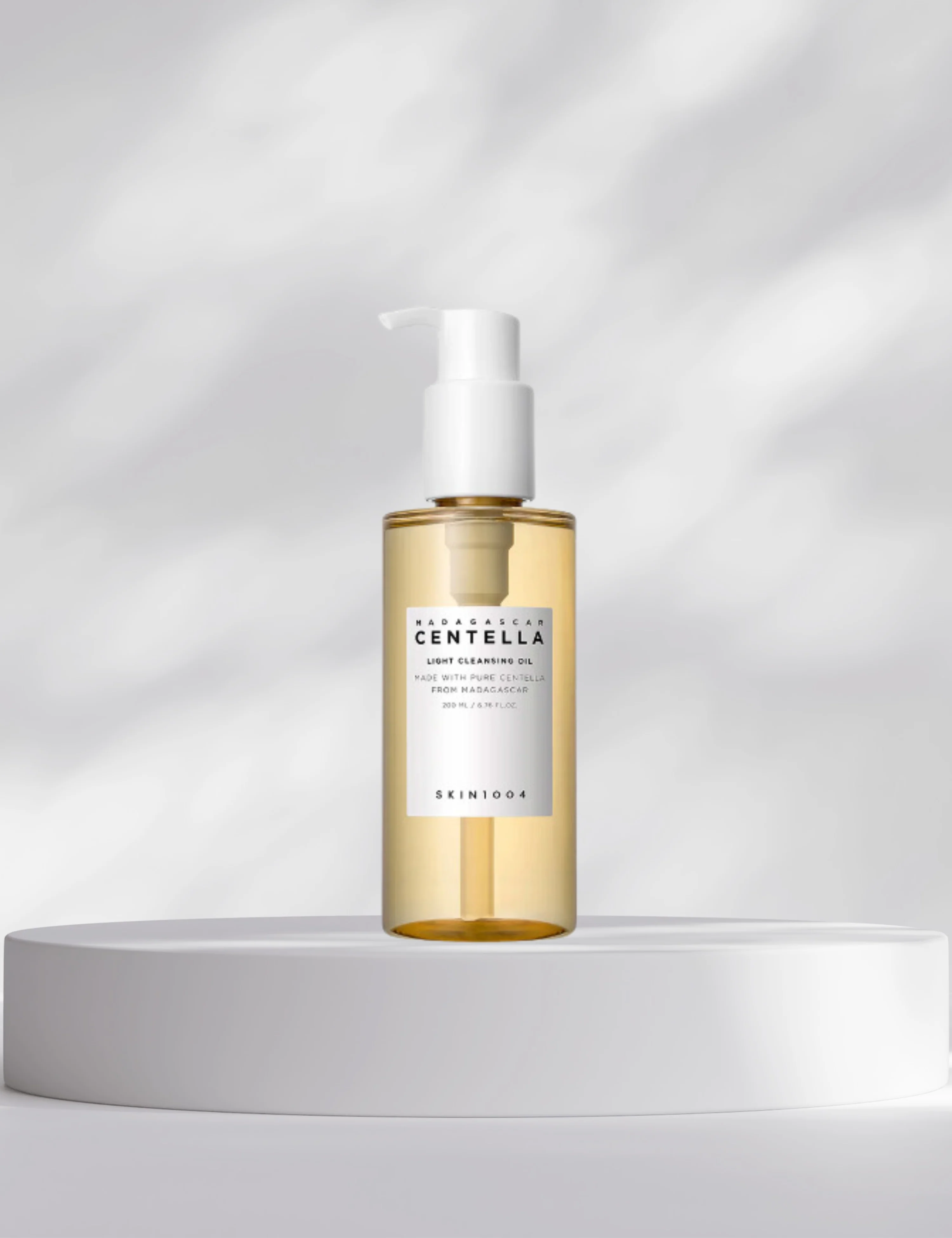 SKIN1004 Madagascar Centella Light Cleansing Oil 200ml - Image 3