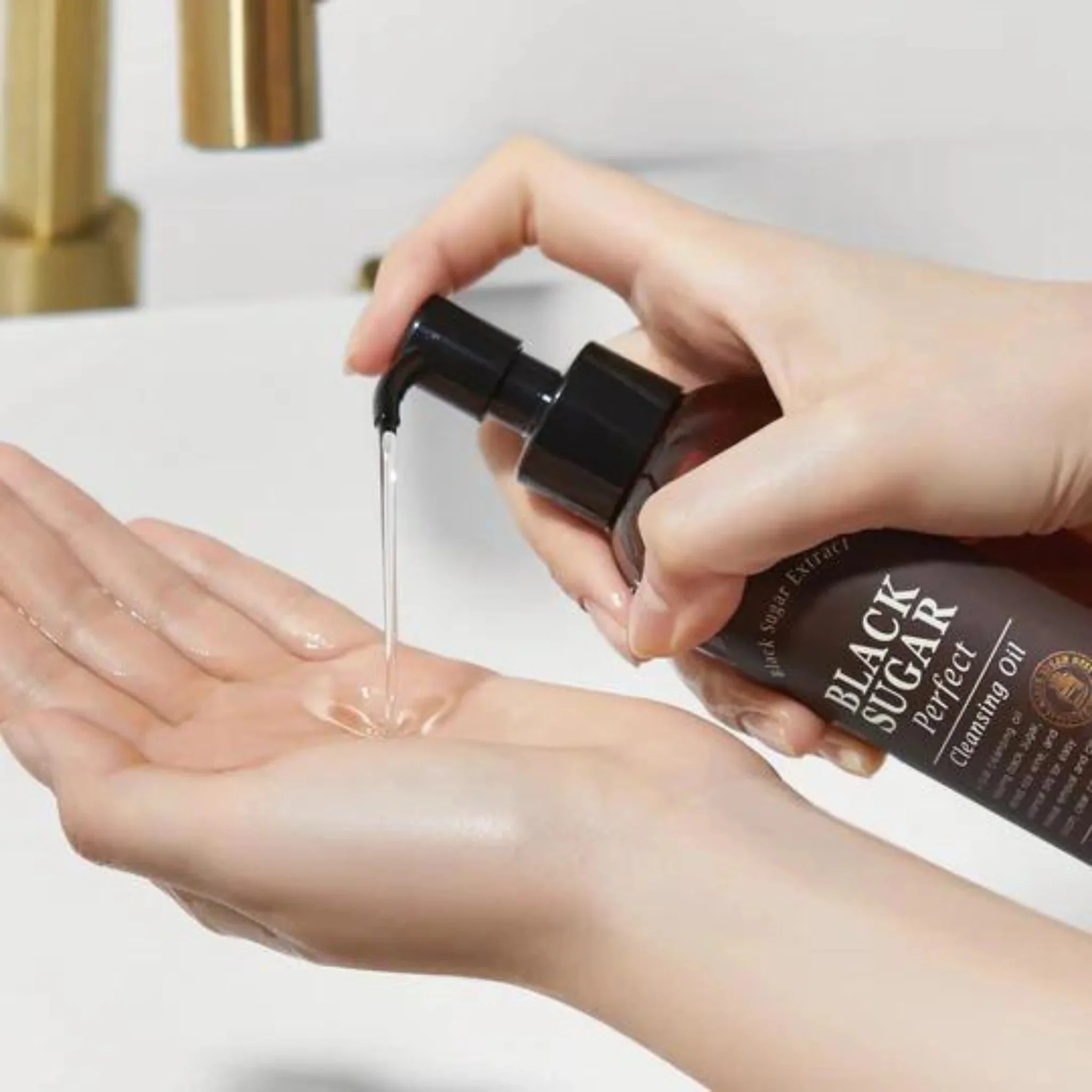 SKINFOOD Black Sugar Perfect Cleansing Oil 200ml - Image 2