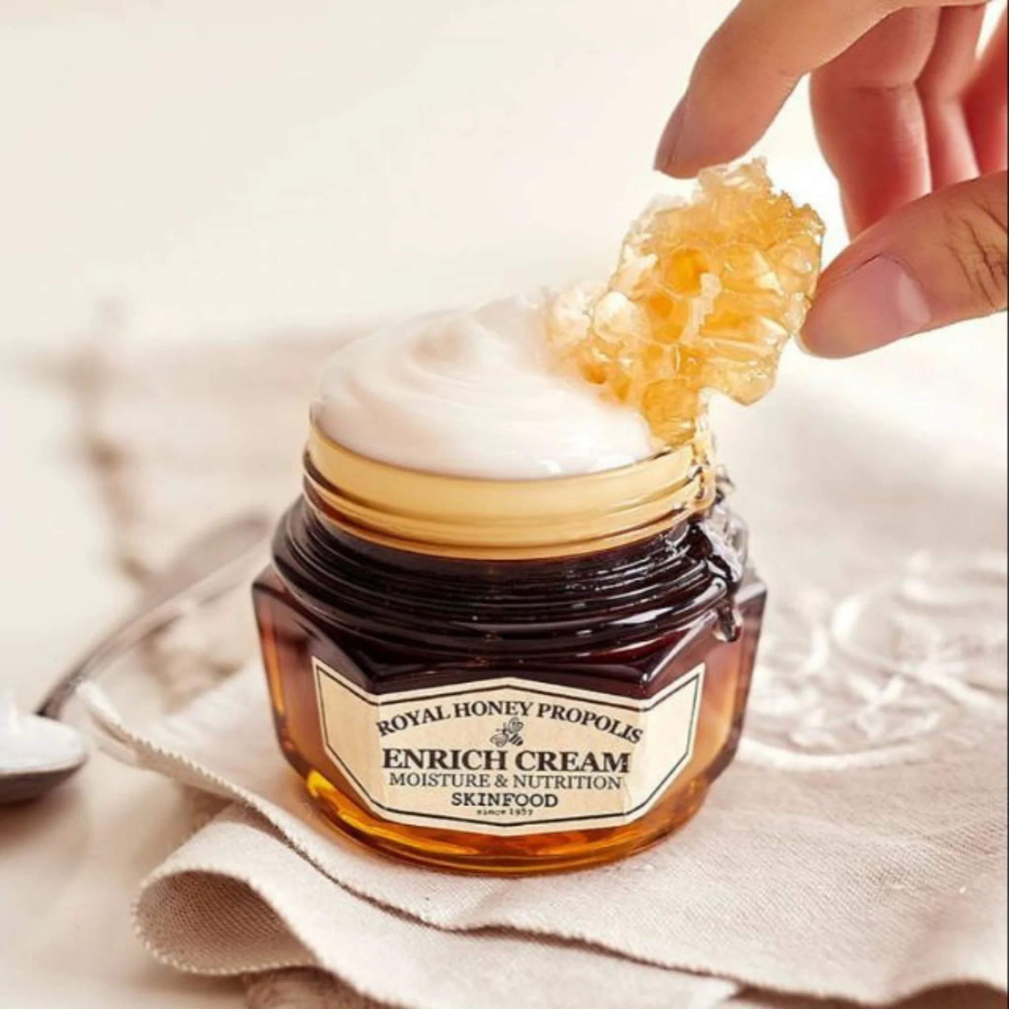SKINFOOD Royal Honey Propolis Enrich Barrier Cream 63ml - Image 5