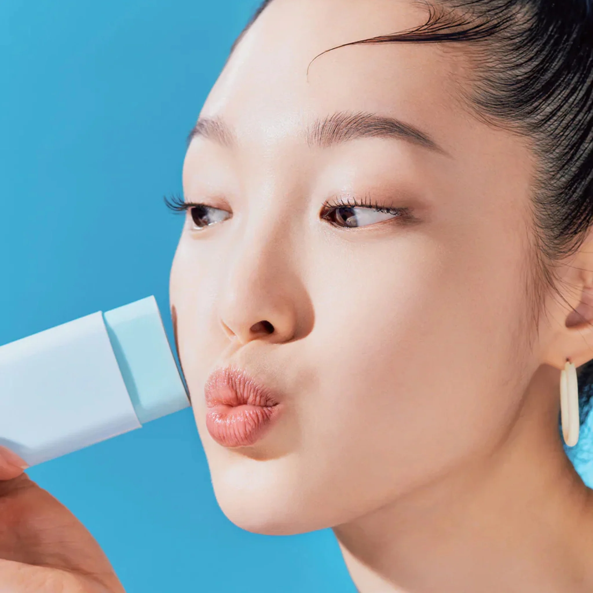 TOCOBO Cotton Soft Sun Stick SPF50+ PA++++ - Image 3